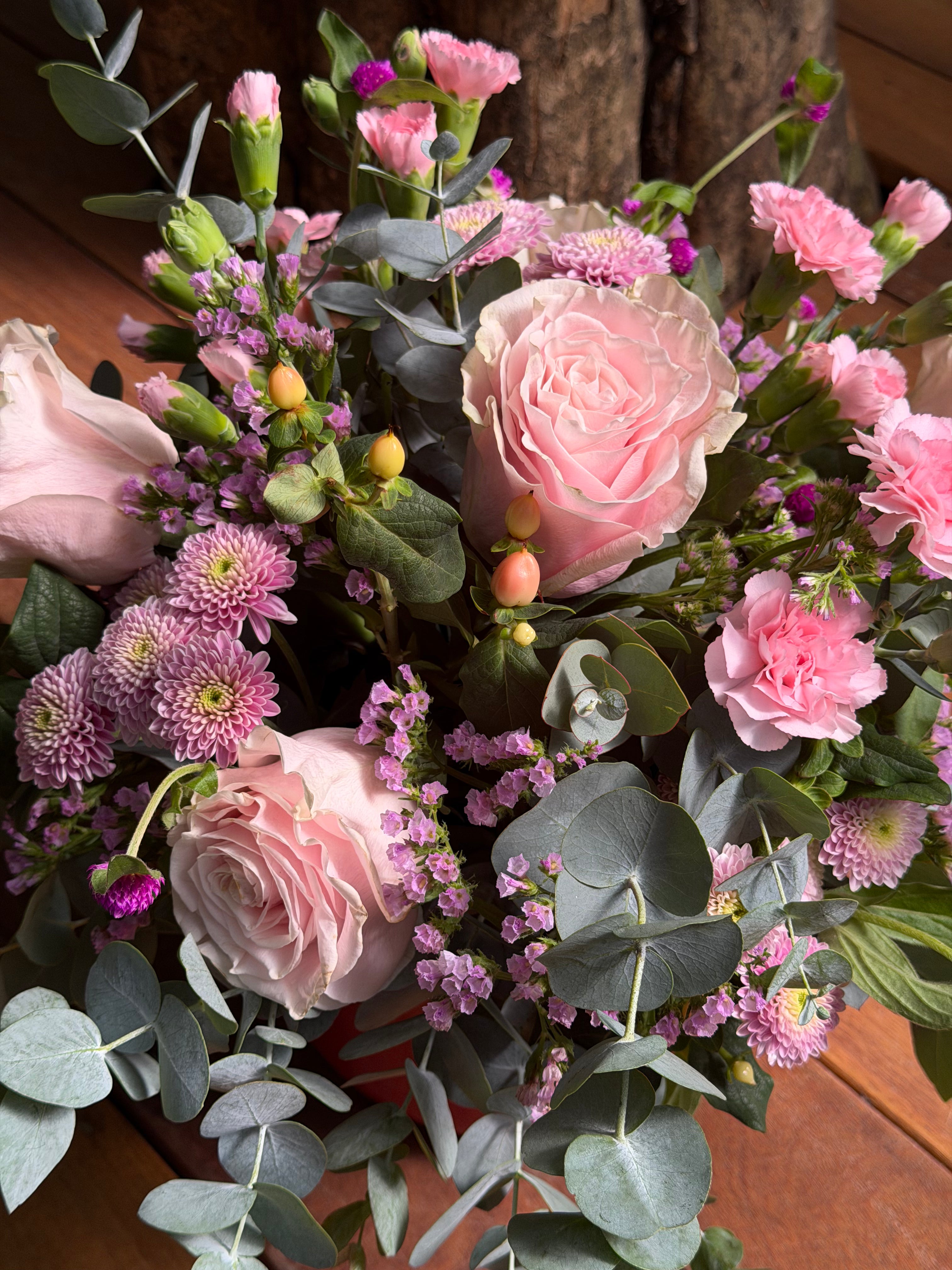 ARRANJO TONS PASTEL NO CACHEPOT ROSA GRANDE - ENTREGA EM SÃO PAULO